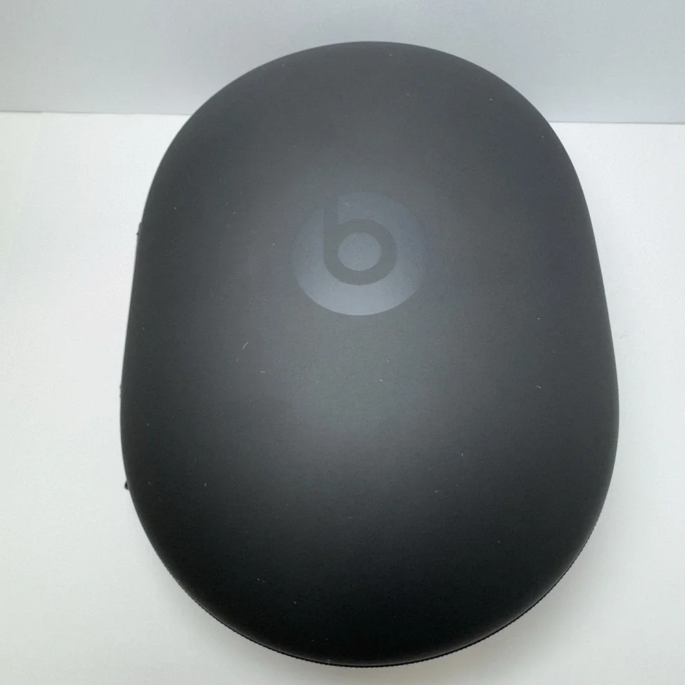 Beats by Dr. Dre Pouch/Sleeve - Black
